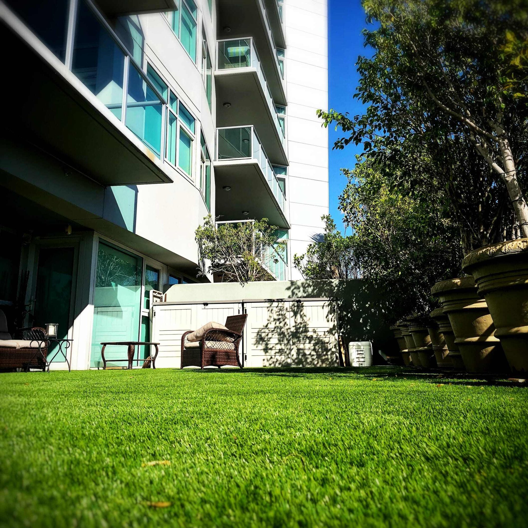 turf installed at modern home balcony-1